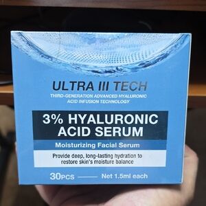 Blue Hyaluronic Acid Serum